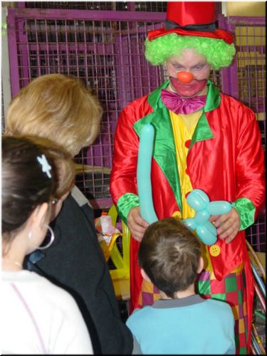 KINDERCLOWN Verleih f&uuml;r Ihren Event - Klicken Sie hier nicht sondern warten sie bis die Seite sich neu l&auml;dt