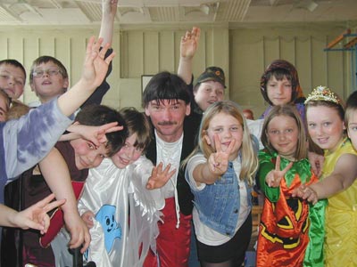 KINDERSHOW Verleih f&uuml;r Ihren Event - Klicken Sie hier nicht sondern warten sie bis die Seite sich neu l&auml;dt