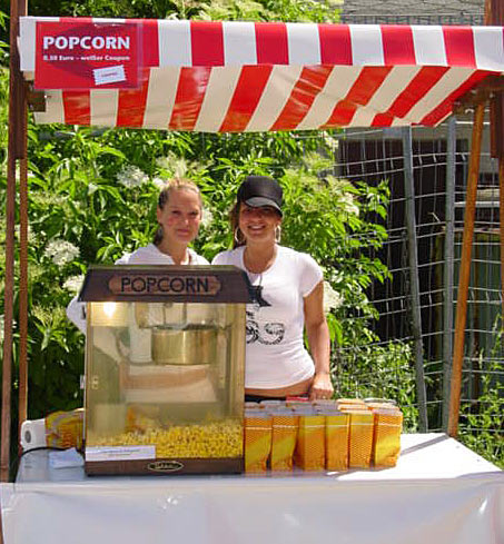 POPCORN-Maschine Verleih f&uuml;r Ihren Event - Klicken Sie hier nicht sondern warten sie bis die Seite sich neu l&auml;dt